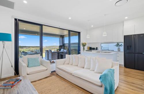 Shell Cove Apartment | Shell Cove Serenity by Links Golf Course & Marina