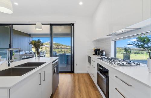 Shell Cove Apartment | Shell Cove Serenity by Links Golf Course & Marina