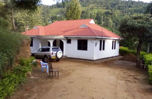 Lushoto House | shembwana home stay