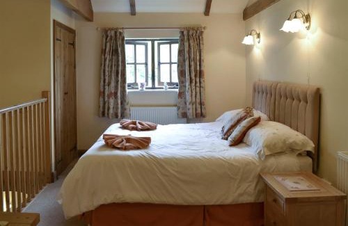 East Meon House | Shepards Den