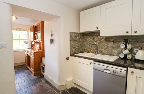 Arkengarthdale Cottage | SHEPHERD'S LODGE, family friendly, character holiday cottage in Reeth