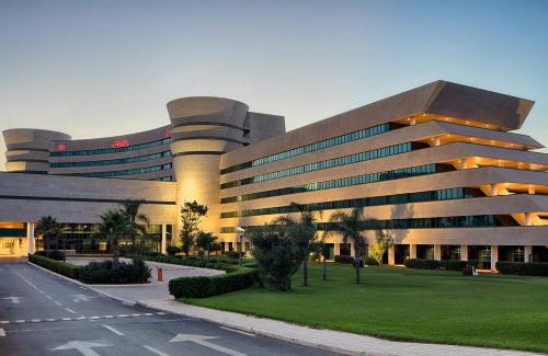 Algiers Hotel | Sheraton Club des Pins Resort
