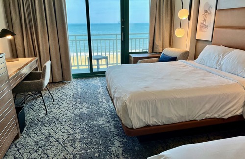 Northeast Virginia Beach Hotel | Sheraton Virginia Beach Oceanfront Hotel