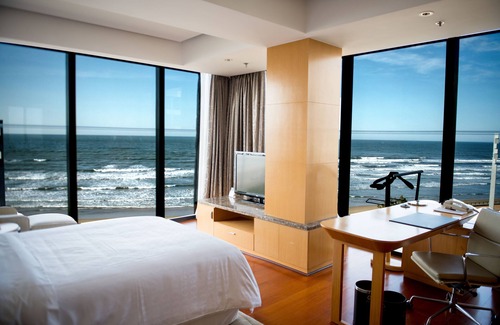 Fushan Resort | Sheraton Yantai Golden Beach Resort
