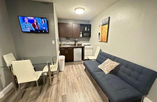 Dania Beach Apartment | Sheridan Guesthouse