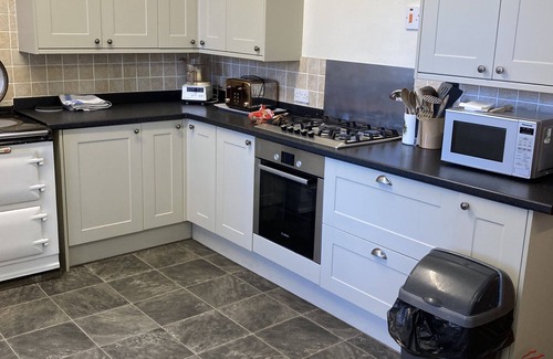 Newtonmore Cottage | Sherramore Lodge - a lodge that sleeps 19 guests in 10 bedrooms