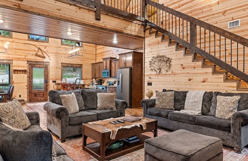 Broken Bow Cabin | Sherwood Chateau - Near the National Forest, Hot Tub, FREE Firewood!
