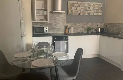 Mapperley Apartment | Sherwood-Free Parking-Business-Leisure