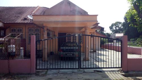 Kampung Telaga Nibong House | Shima Homestay