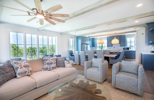 Port St. Joe House | Shiny new luxury Gulf front w/one acre lot, pool, elevator, beach gear