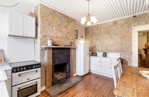 Bellerive House | "Shooters Cottage" Circa 1830 Heritage Home