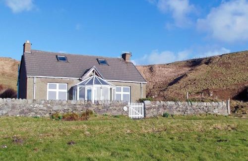 Bellochantuy House | Shore Cottage