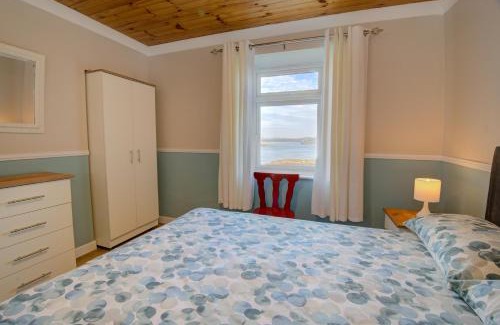 Letterkenny House | Shoreline Cottage