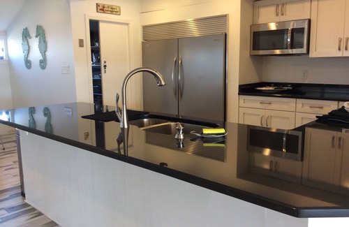 Ocean Bluff-Brant Rock House | Shoreline Serenity: Your Coastal Escape