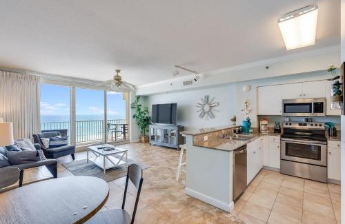 Panama City Beach Apartment | Shores of Panama 602 2 BR 2 Ba beachfront balcony