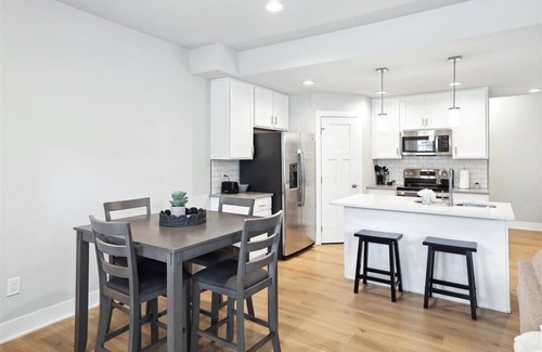 Norwalk House | Shortstop & Stay: Top Pick Near Norwalk Sports Campus