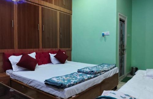 Varanasi House | Shri Shiva Homestay by VM Stays