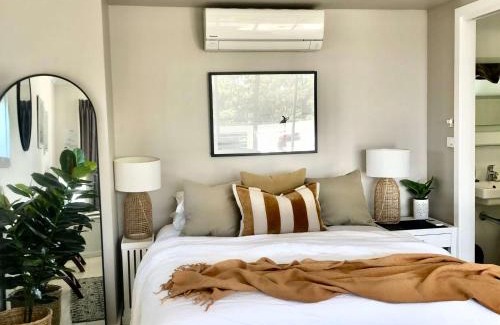 Kiama Apartment | Shutters by the Sea-Sea views-Waterfront-Private- on the Coastal Walk
