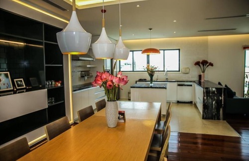 Ba Dinh Apartment | Signature Duplex-3Rooms-3Bathroom-Spacious Balcony