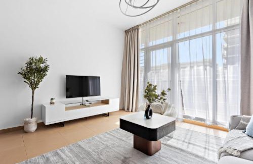 Khalifa City Apartment | Silkhaus Luxurious 1 BDR Next to Golf Course