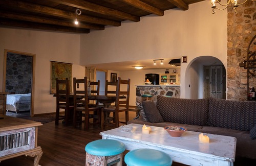 Argos-Mykines Villa | Silo Stone House