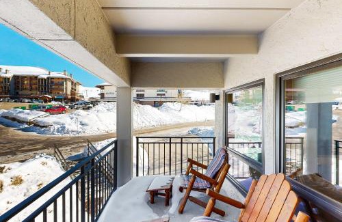 Crested Butte Apartment | Silver Queen Haven