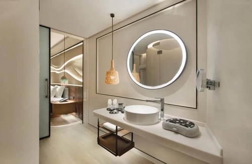 Huizhou Hotel | Silver Sands Hotel By RìChū