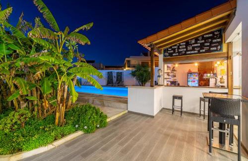 Consolacao House | Silver Seahorse Garden Retreat II