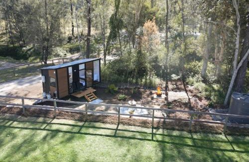 South Maclean House | Silveroak Lodge Tiny House by Tiny Away