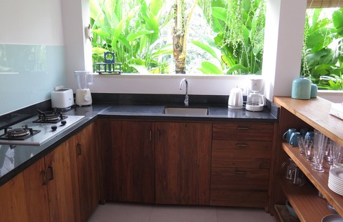 Kediri Villa | Silversand Villa: Laid Back Luxury Private Villa Kedungu Beach