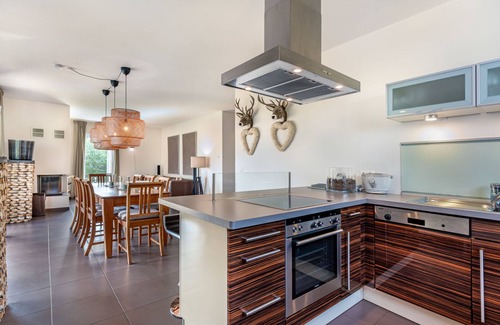 Sankt Urban Apartment | Simonhöhe Kärntentraum by Interhome