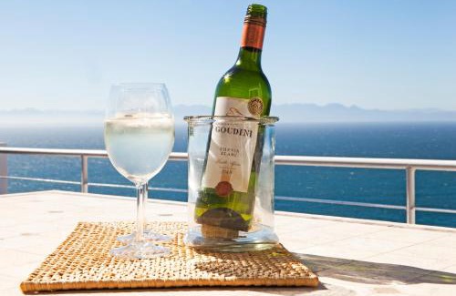 Redhill Apartment | Simonstown Penthouse