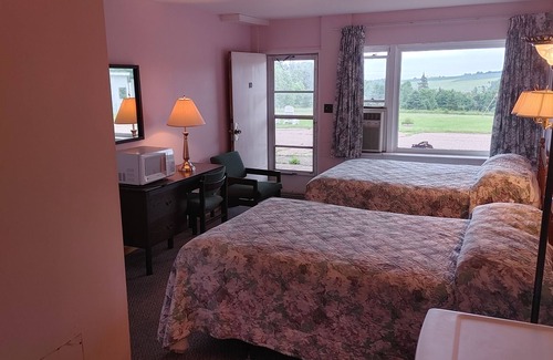 Souris Hotel | Singing Sands Inn Motel