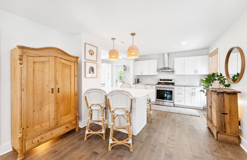 Westside House | Single Family Downtown House with Private Yard
