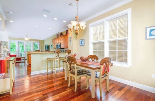 Islamorada House | Single Family Home In Angler's Reef Gated Community, Beaches,Marina,Heated Pool