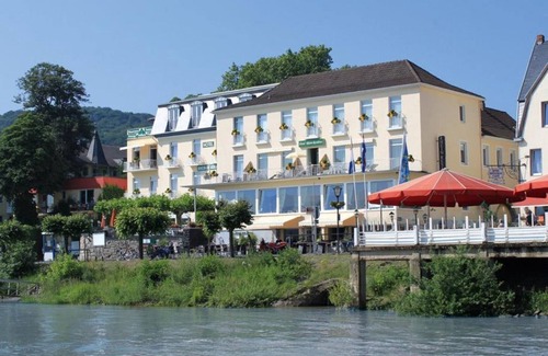 Bad Breisig House | Single room with bath or shower/WC - Hotel Rhein-Residenz