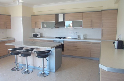 Karavas House | Single Story Villa With Private Pool And Garden With Great Mountain And Sea View