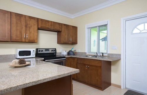 South Palmetto Point Apartment | Sir Charles Guest House