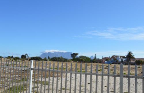 Flamingo Vlei House | Sir James Self Catering