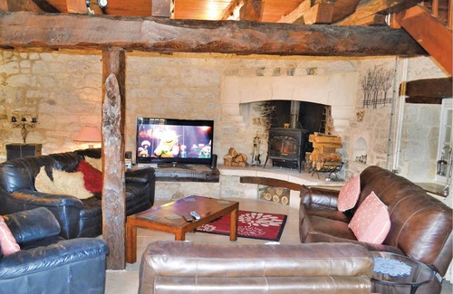 Saint-Denis-Catus House | Situated high in the Vert river valley, this cozy cottage welcomes you in the Lot department.