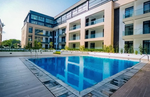 Cantonments Apartment | Situated in a very secured community at the heart of Accra