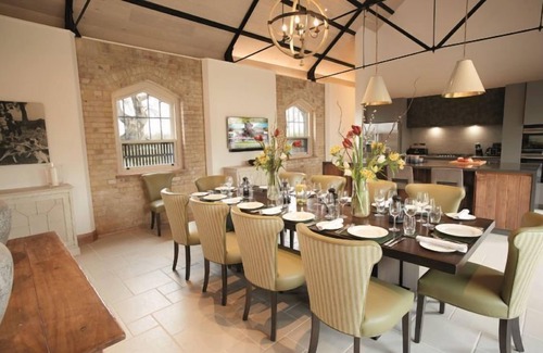 Stamford House | Situated on the Burghley Estate, The Dairy offers luxury accommodation for up to 20 guests in stunni