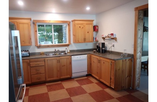 The Archipelago Cottage | Six bedroom cottage with stunning view of lake
