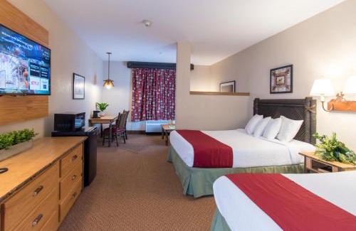 Queensbury Resort | Six Flags Great Escape Lodge & Indoor Waterpark