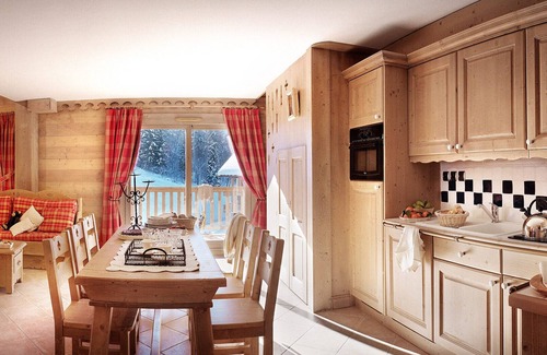 Les Saisies Apartment | SKI AU PIED Les Saisies Luxury apartment/indoor pool