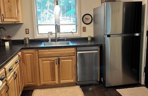 Stambaugh Ski Chalet | Ski Brule Village - Comfy Cozy Chalet!