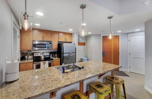 Winter Park House | Ski In Out Luxury Condo 3325 I Huge Hot Tub I Views I Best Price I FREE Adventures Daily
