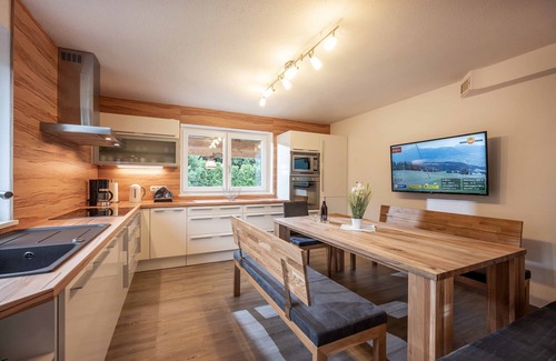 Sankt Johann in Tirol House | SKI IN - SKI OUT at the Eichenhof ski lifts