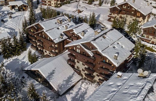 Meribel Village Apartment | Ski-In/Ski-Out Apt with Pool, Spa & South-Facing Terrace