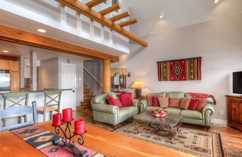Saddle Ridge House | Ski-in/ski-out home in Moonlight Basin w/private hot tub - Saddle Ridge - Gambler Chalet